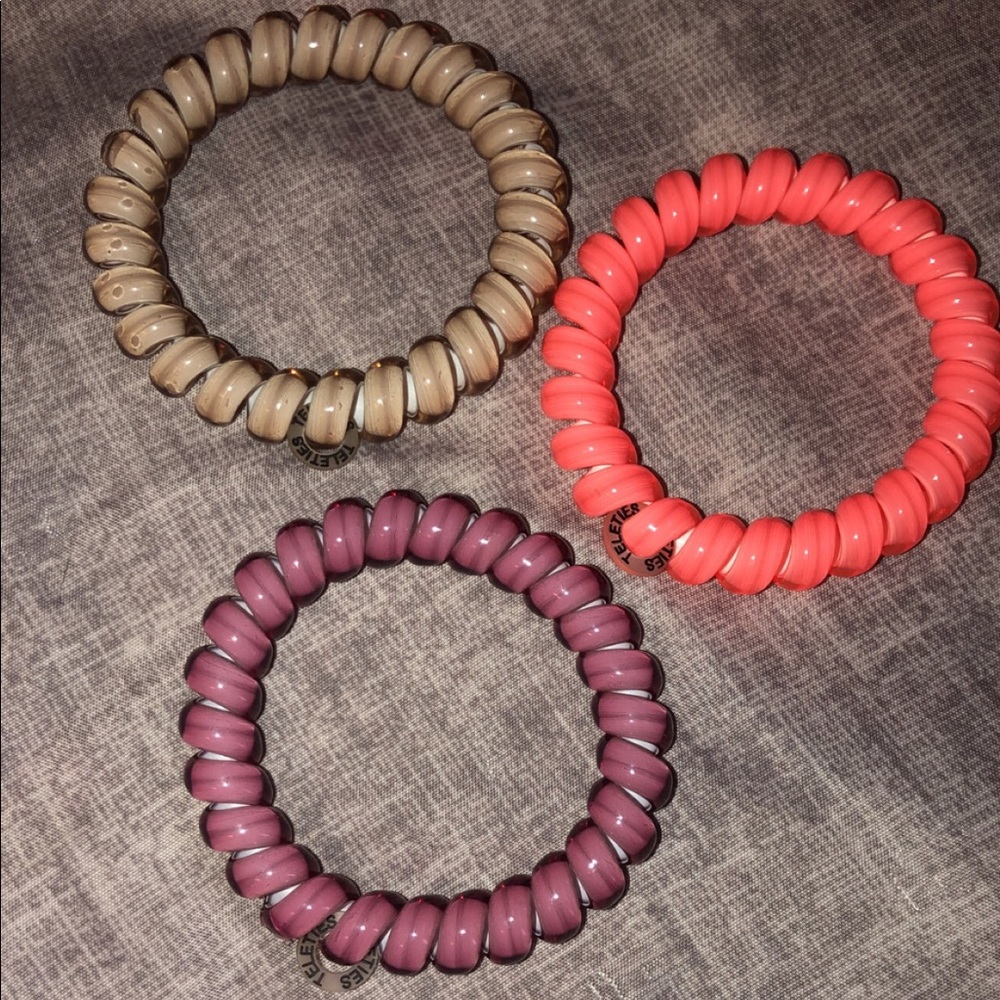 Teleties (SOLD‼️)